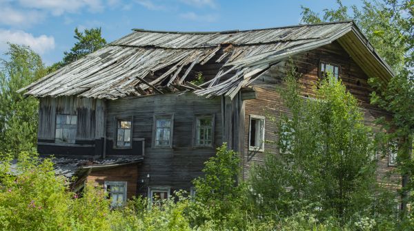 Cottage Demolition in Santa Maria